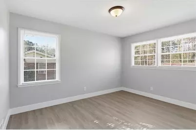 5674 Sandhurst Drive, Forest Park, GA 30297 - Photo 19