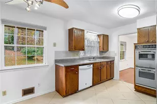 2738 Rainbow Ridge Rd, Decatur, GA 30034 - Photo 13