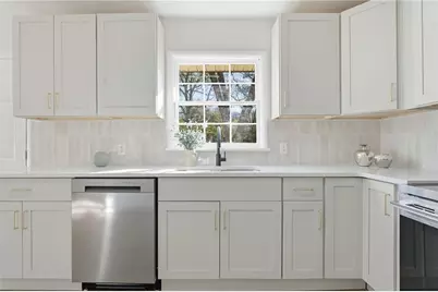 135 Reeceburg Road SE, Silver Creek, GA 30173 - Photo 13