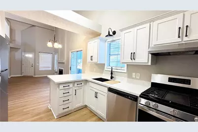 2644 Saint Charles Lane NW, Kennesaw, GA 30144 - Photo 5