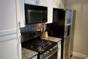 799 Hammond Dr, Atlanta, GA 30328 - Photo 13