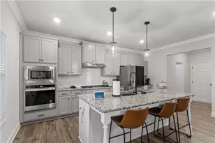 1553 Dover Creek Ln, Lawrenceville, GA 30045 - Photo 11