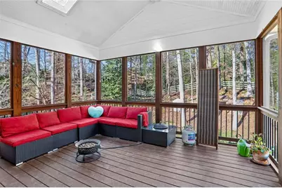 2462 Midvale Forest Drive, Tucker, GA 30084 - Photo 9