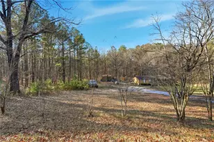 92 Vaughn Spur NE, Cartersville, GA 30121 - Photo 13