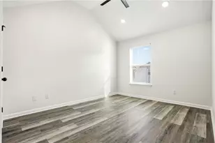 8169 Lochley Dr, Fairburn, GA 30213 - Photo 27