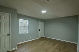 2060 Bedford Ct, Lithonia, GA 30058 - Photo 29