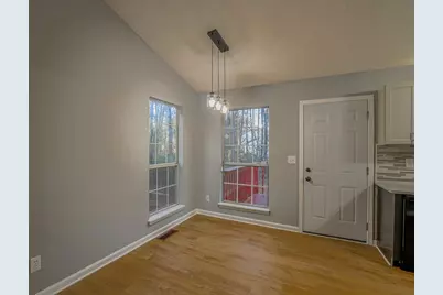 2060 Bedford Court, Lithonia, GA 30058 - Photo 15