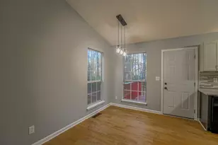 2060 Bedford Ct, Lithonia, GA 30058 - Photo 15