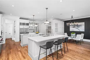 4715 Westfield Dr, Sandy Springs, GA 30342 - Photo 11