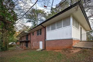 201 E Simon Terrace NW, Atlanta, GA 30318 - Photo 45