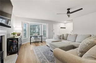 645 Anderson Walk, Marietta, GA 30062 - Photo 7