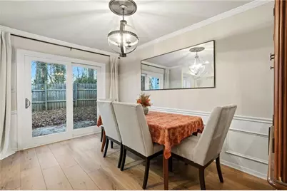 645 Anderson Walk, Marietta, GA 30062 - Photo 11