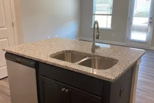 585 McWilliams Road SE, Atlanta, GA 30315 - Photo 3