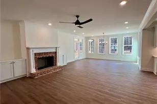 327 Primrose Ln, Pendergrass, GA 30567 - Photo 15