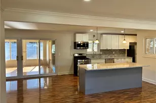 4642 Elmhurst Dr, Douglasville, GA 30135 - Photo 11