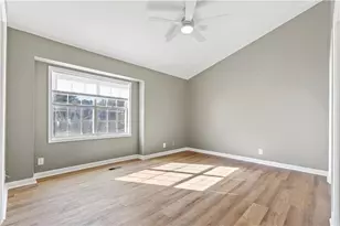 2102 Sandtree Ct SW, Atlanta, GA 30331 - Photo 13