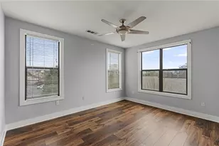 799 Hammond Dr, Atlanta, GA 30328 - Photo 13