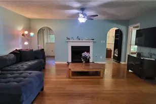 2105 N Forest Trail NE, Dunwoody, GA 30338 - Photo 23