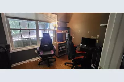 2105 N Forest Trail NE, Dunwoody, GA 30338 - Photo 17