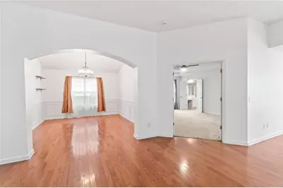 5645 Ashmoore Court, Flowery Branch, GA 30542 - Photo 21