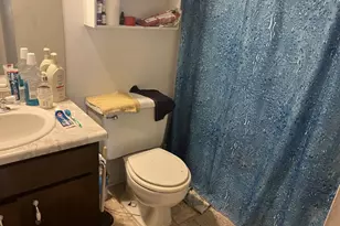 6354 Shannon Pkwy, Union City, GA 30291 - Photo 9