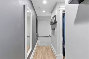 2855 Peachtree Rd NE, Atlanta, GA 30305 - Photo 17