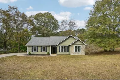 296 McIntosh Trail, Sharpsburg, GA 30277 - Photo 1