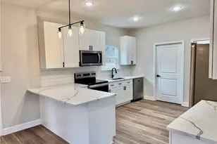 2804 Dorsey Peek Rd, Gainesville, GA 30507 - Photo 9