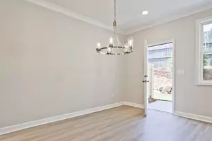 241 Bluffington Wy, Marietta, GA 30066 - Photo 9