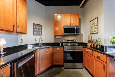 395 Central Park Place NE #210, Atlanta, GA 30312 - Photo 9