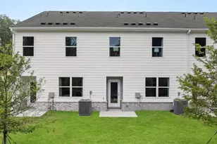 2068 Crossing Rd, Stone Mountain, GA 30088 - Photo 39