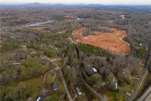 3209 Hall Dr, Gainesville, GA 30501 - Photo 7