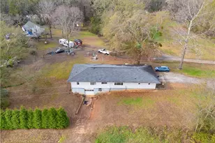 3209 Hall Dr, Gainesville, GA 30501 - Photo 3