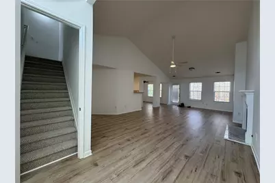 3720 Crescent Walk Lane, Suwanee, GA 30024 - Photo 5