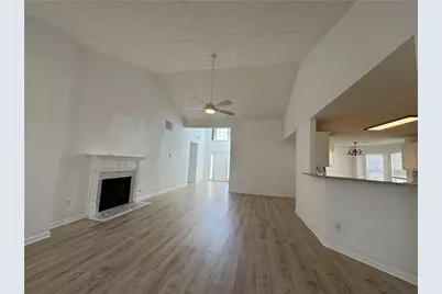 3720 Crescent Walk Lane, Suwanee, GA 30024 - Photo 7