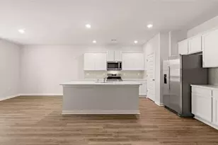 399 Abbott Rd, Statham, GA 30666 - Photo 7