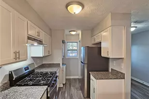 6627 Banbury Ct, Norcross, GA 30093 - Photo 5