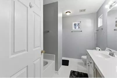 156 W Oaks Place, Woodstock, GA 30188 - Photo 23