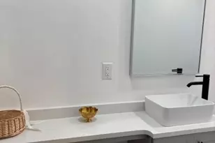 1076 Grant Way SE, Atlanta, GA 30315 - Photo 13