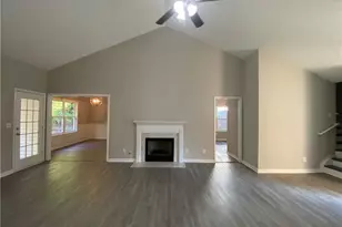 4032 Deerlope Ct, Gainesville, GA 30506 - Photo 3