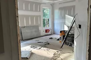 3369 Dodson Dr, East Point, GA 30344 - Photo 9