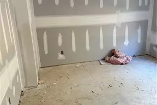 3369 Dodson Dr, East Point, GA 30344 - Photo 15