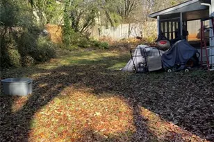 713 Martin Rd, Stone Mountain, GA 30088 - Photo 13