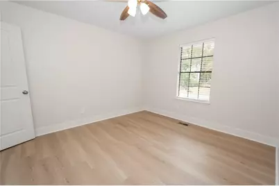 2432 Mistletoe Lane, Snellville, GA 30039 - Photo 31