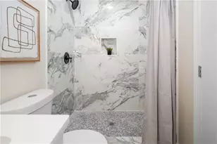 2432 Mistletoe Ln, Snellville, GA 30039 - Photo 21