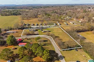 214 Nassau Cir, Chatsworth, GA 30705 - Photo 3