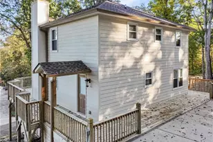 6185 Timberidge Dr, Gainesville, GA 30506 - Photo 9