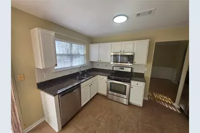 1822 Chasewood Park Drive, Marietta, GA 30066 - Photo 13