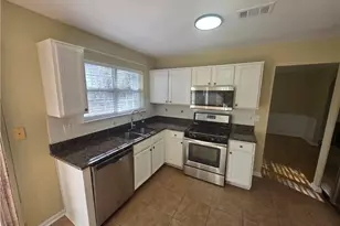 1822 Chasewood Park Dr, Marietta, GA 30066 - Photo 13