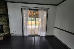 8173 Canyon Forge Dr, Riverdale, GA 30274 - Photo 13